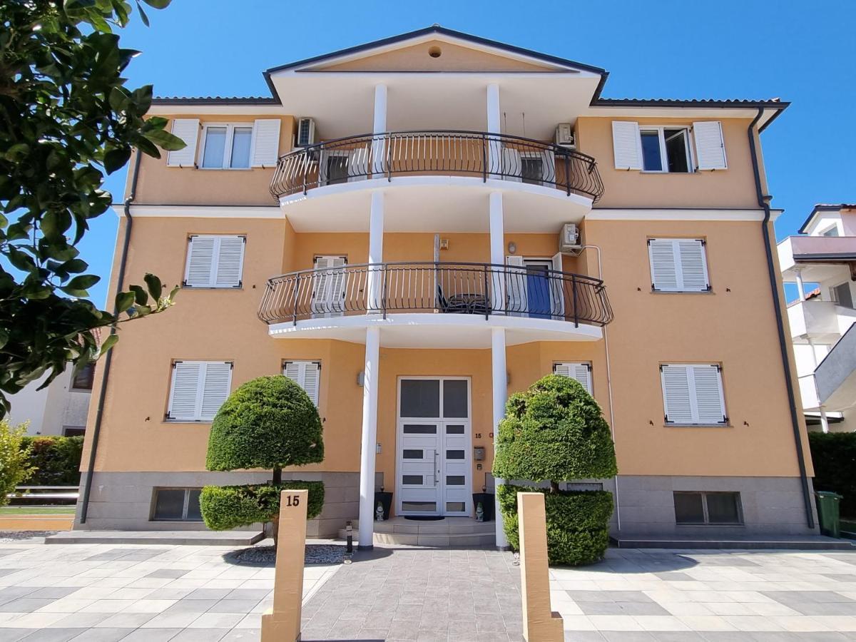 Apartments Medulin - Orijeta Bagian luar foto