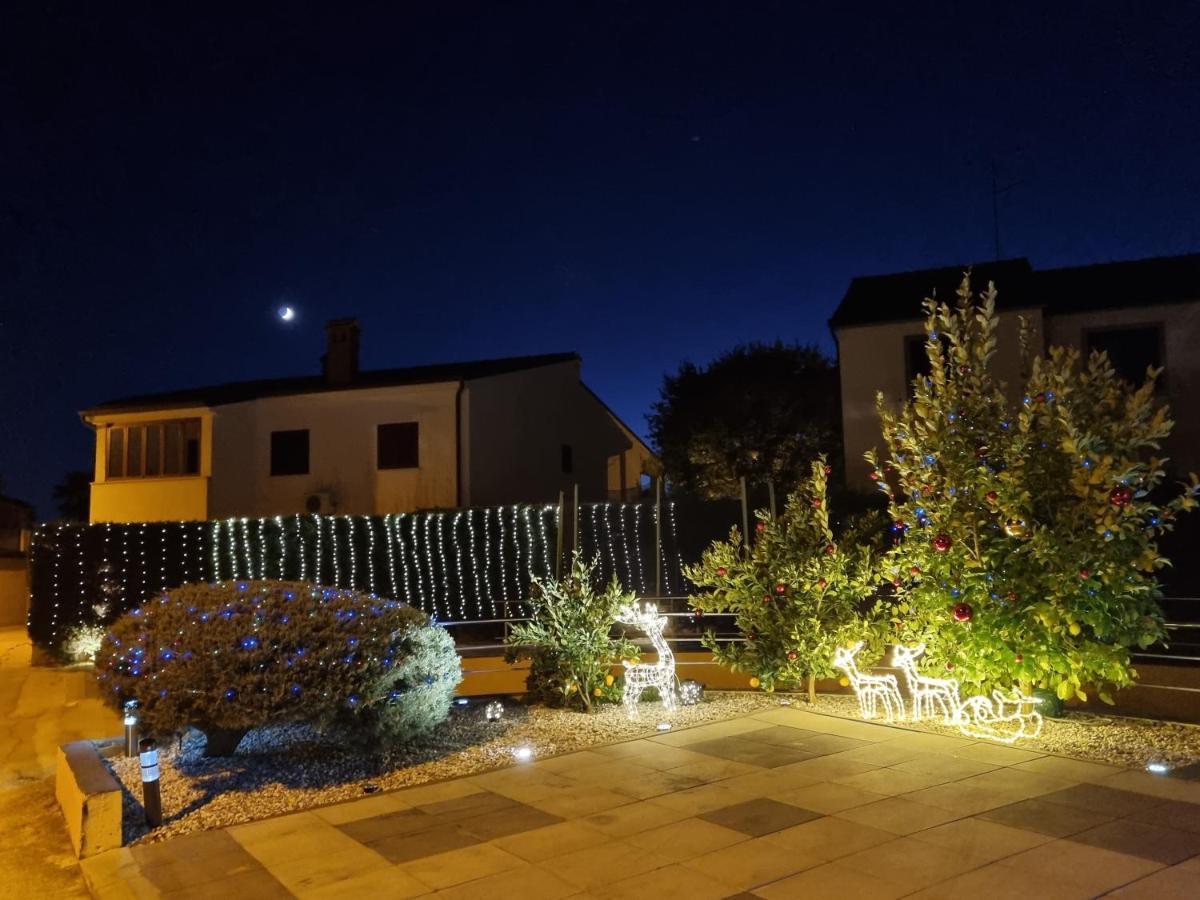 Apartments Medulin - Orijeta Bagian luar foto