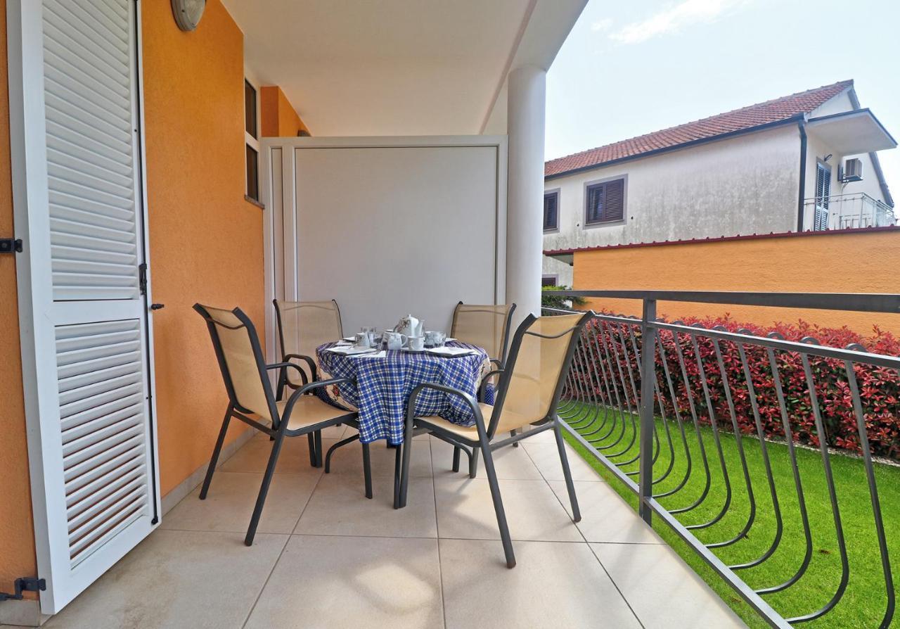 Apartments Medulin - Orijeta Bagian luar foto