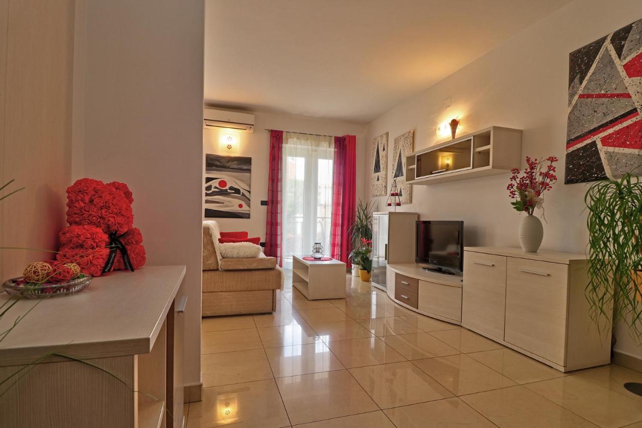 Apartments Medulin - Orijeta Bagian luar foto